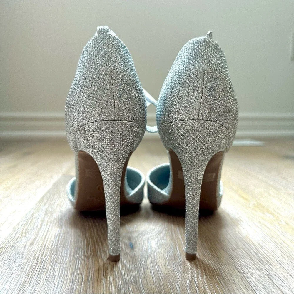 NWT Dream Pairs Silver Pumps Oppointed Lacey Pointed Toe Shoes w/Ankle Strap - 8